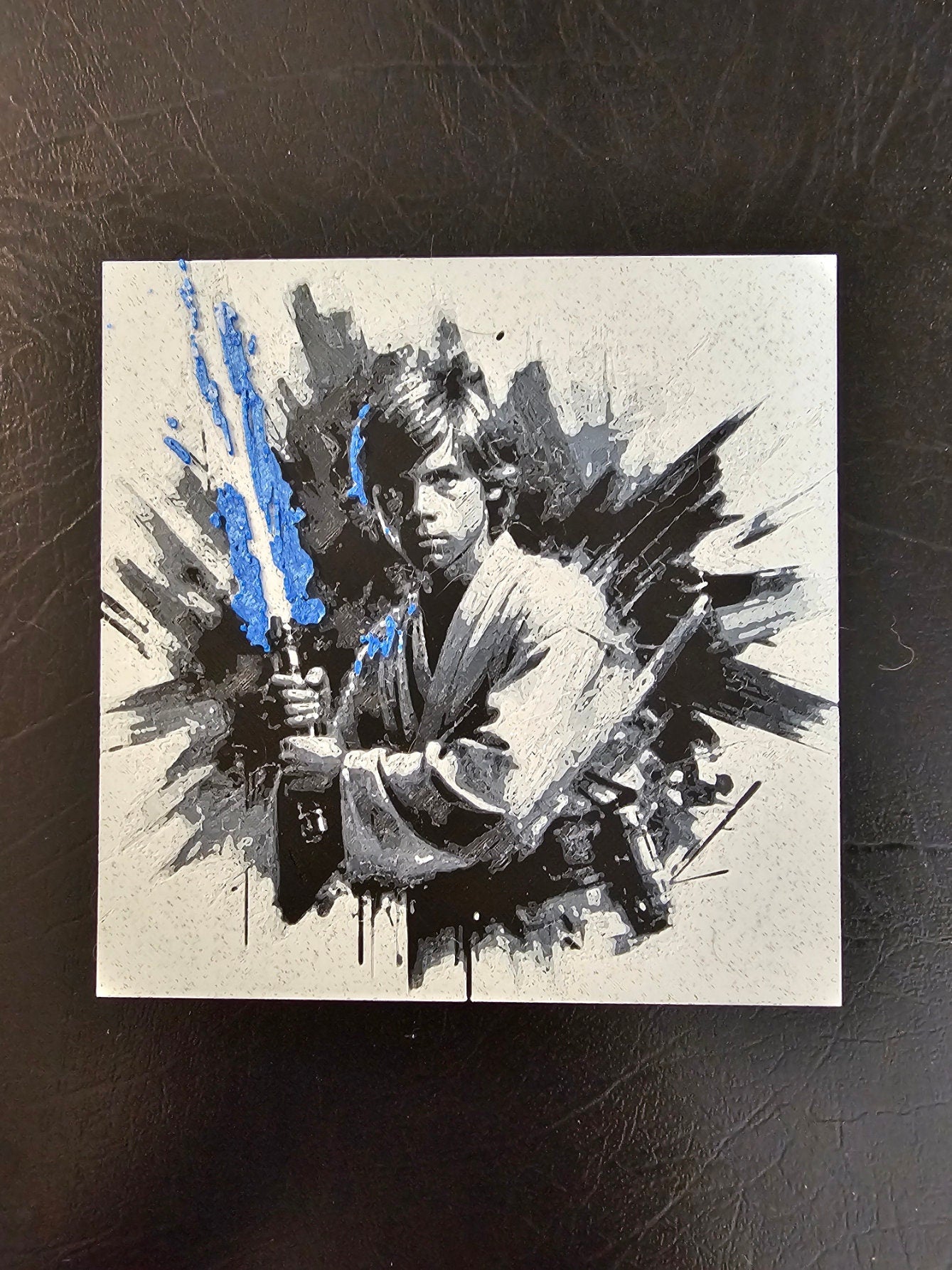 Young Luke Skywalker Close Up, Green or Blue Saber, 3D Hueforge Art